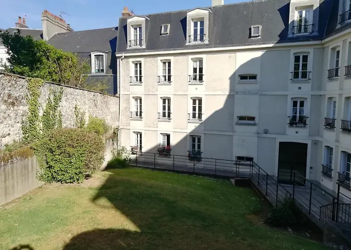 Le MAELY, studio au calme, centre de Honfleur (linge fourni)