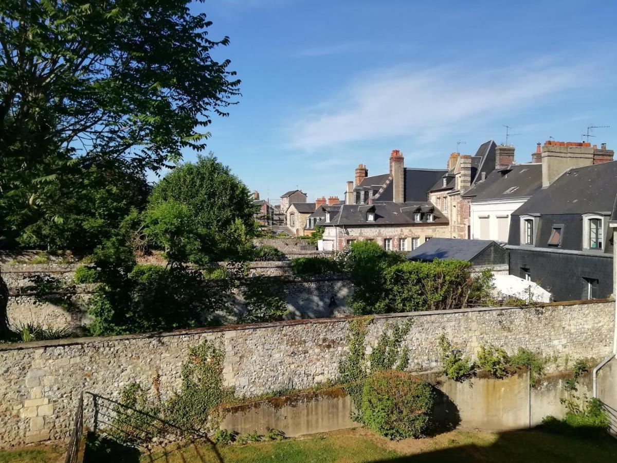 Apartment Le Maely, Au Calme, Centre De Honfleur